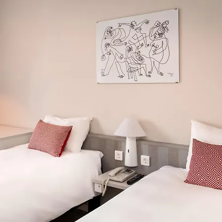 Ibis Valencia מלון אלפאפאר