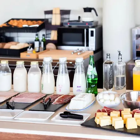 Ibis Valencia 2* אלפאפאר