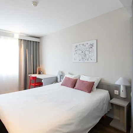 Ibis Valencia מלון