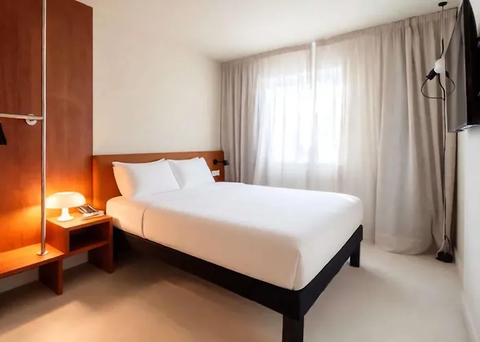 Otel Ibis Valencia Alfafar