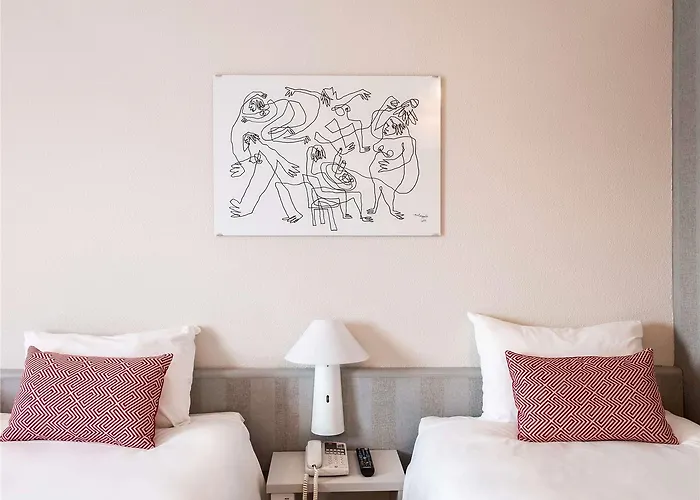 מלון Ibis Valencia