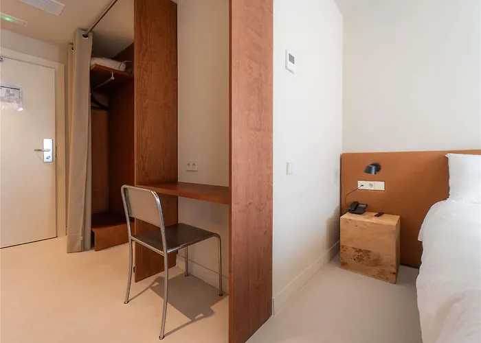 Ibis Valencia אלפאפאר