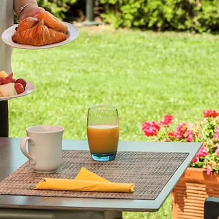 Ibis Valencia Альфафар