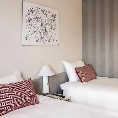 Hotel Ibis Valencia 2*