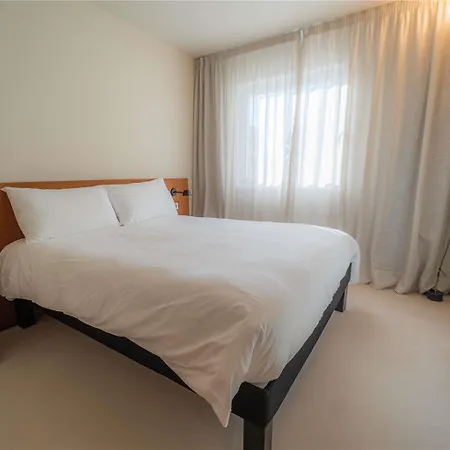 Ibis Valencia
