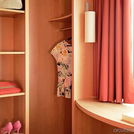 Ibis Valencia