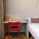 Ibis Valencia Hotell