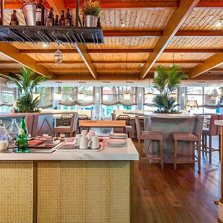 Отель Ibis Valencia Альфафар