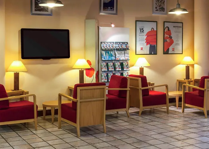 Ibis Valencia Отель