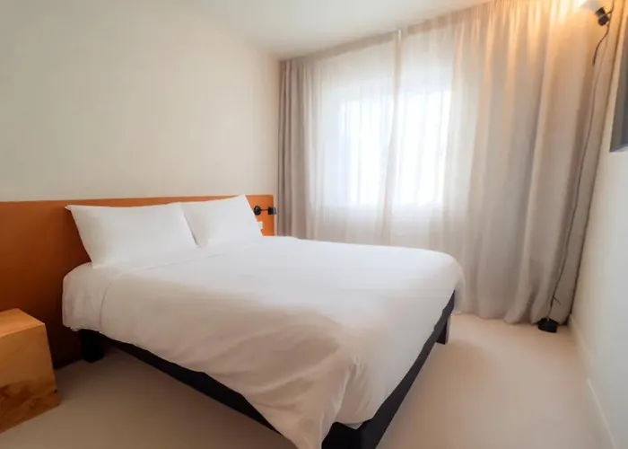 Ibis Valencia Szálloda 2*